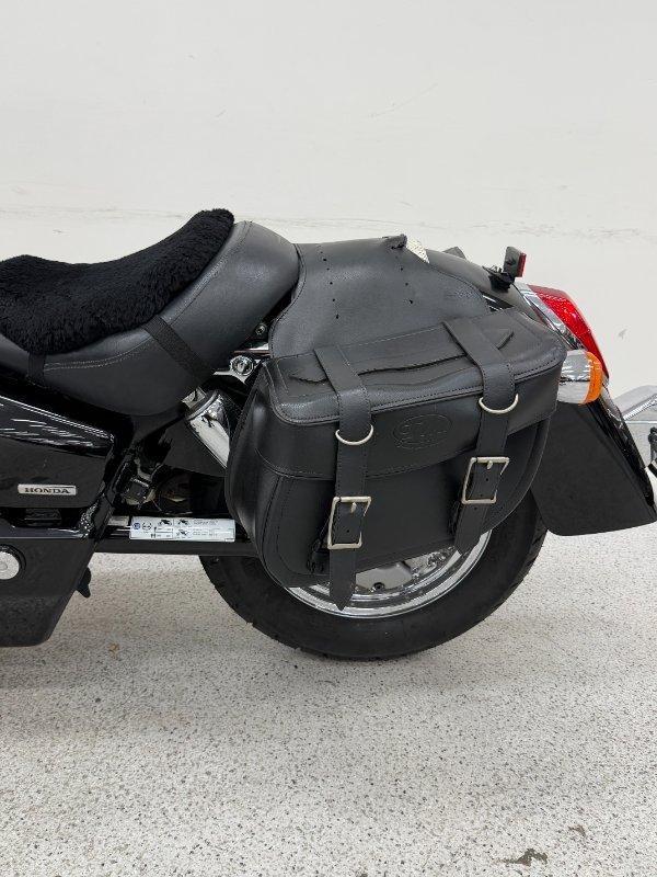2010 HONDA VT750C2 SHADOW CRUISER