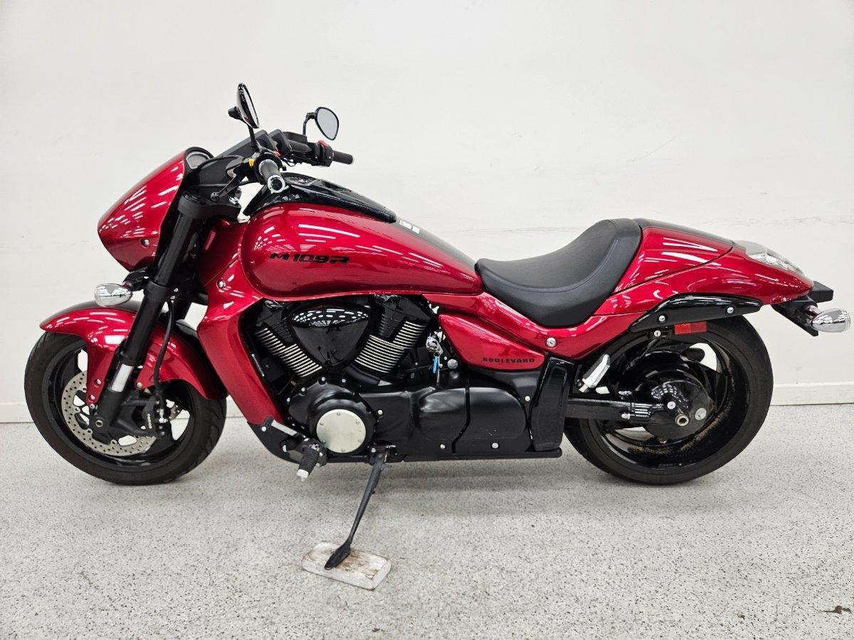 2021 SUZUKI BOULEVARD M109R (VZR1800BZ) CRUISER