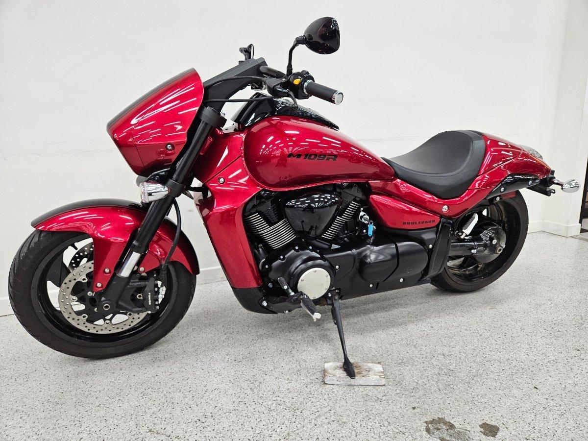 2021 SUZUKI BOULEVARD M109R (VZR1800BZ) CRUISER