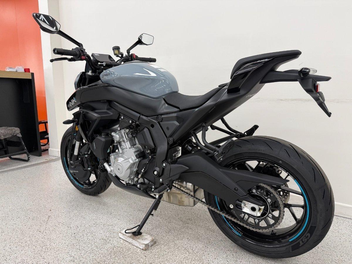 2025 CF MOTO 675NK ABS ROAD