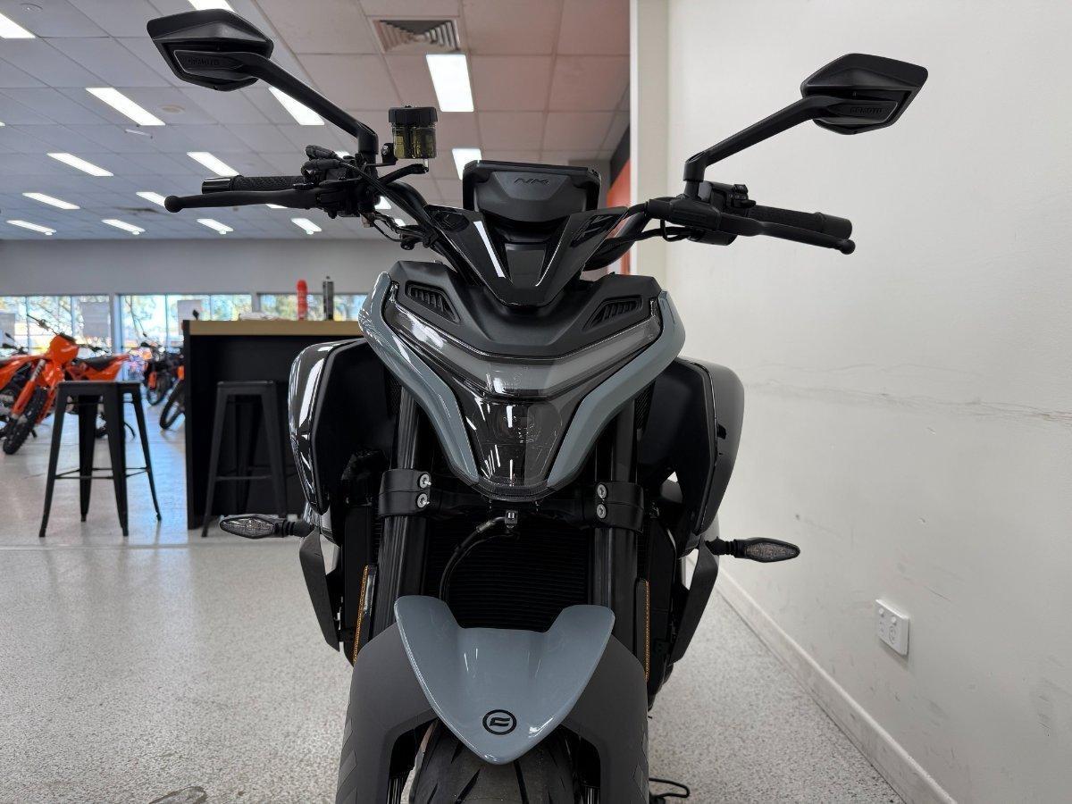 2025 CF MOTO 675NK ABS ROAD