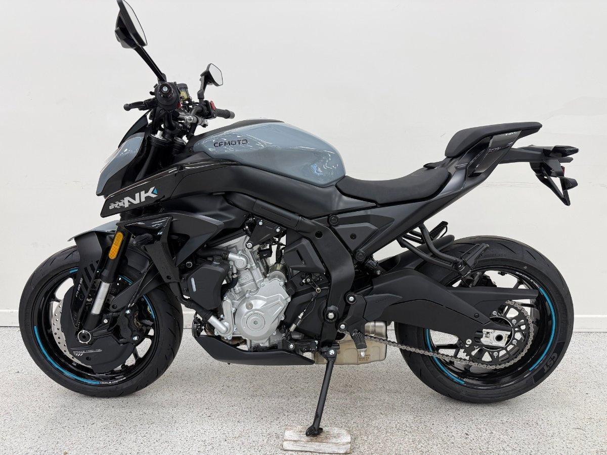 2025 CF MOTO 675NK ABS ROAD