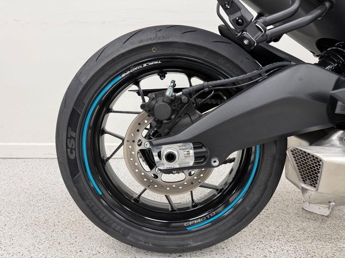 2025 CF MOTO 675NK ABS ROAD