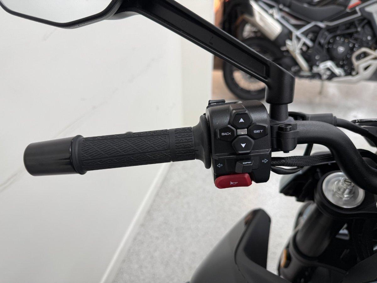 2025 CF MOTO 675NK ABS ROAD