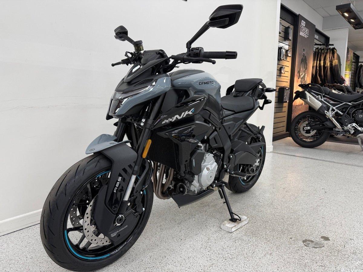 2025 CF MOTO 675NK ABS ROAD