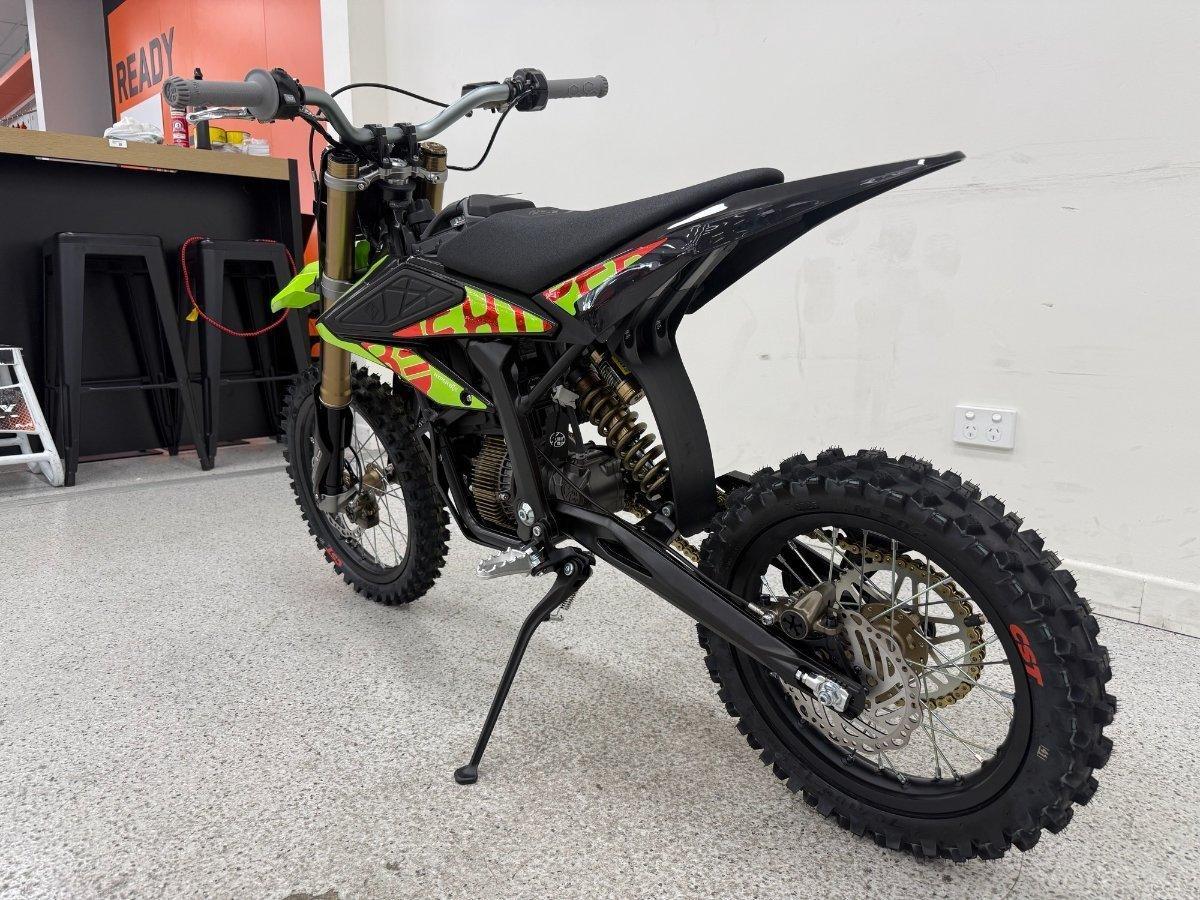 2025 SUR-RON HYPER BEE 14/12 TRAIL