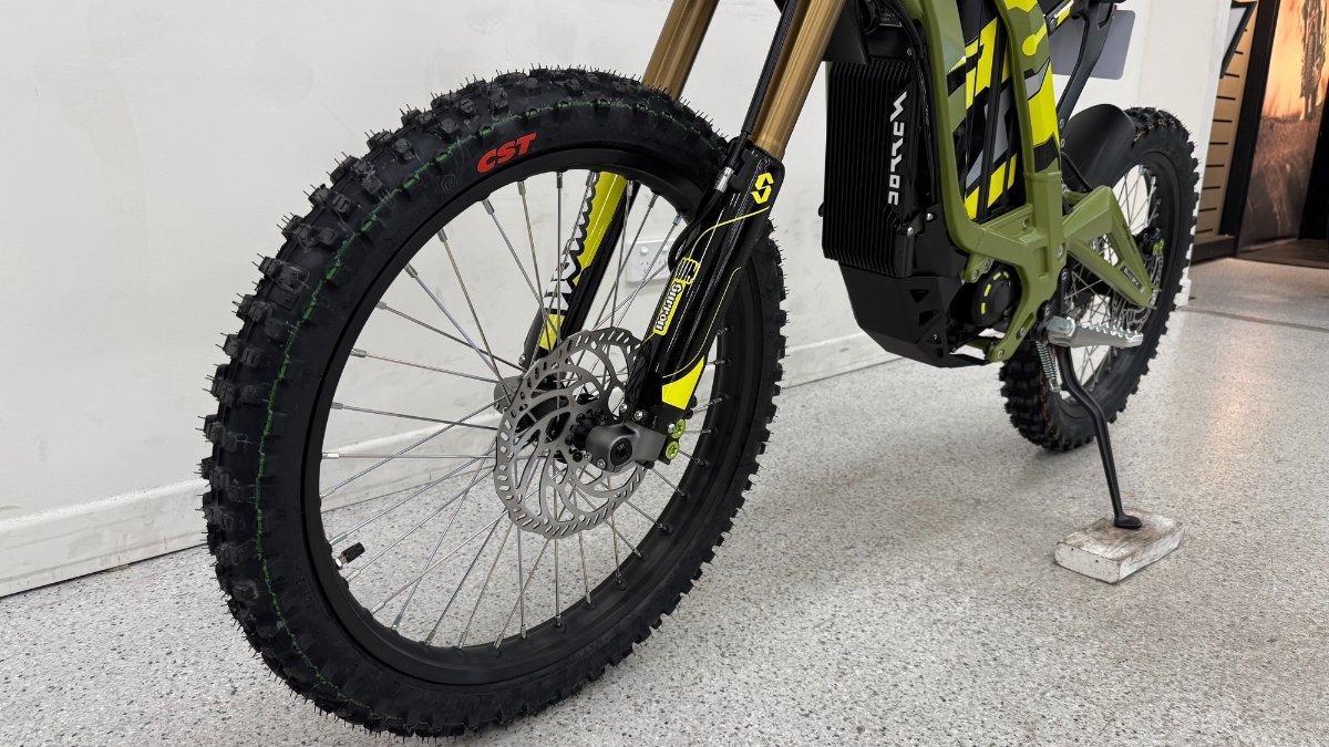 2025 SUR-RON LIGHT BEE X TRAIL