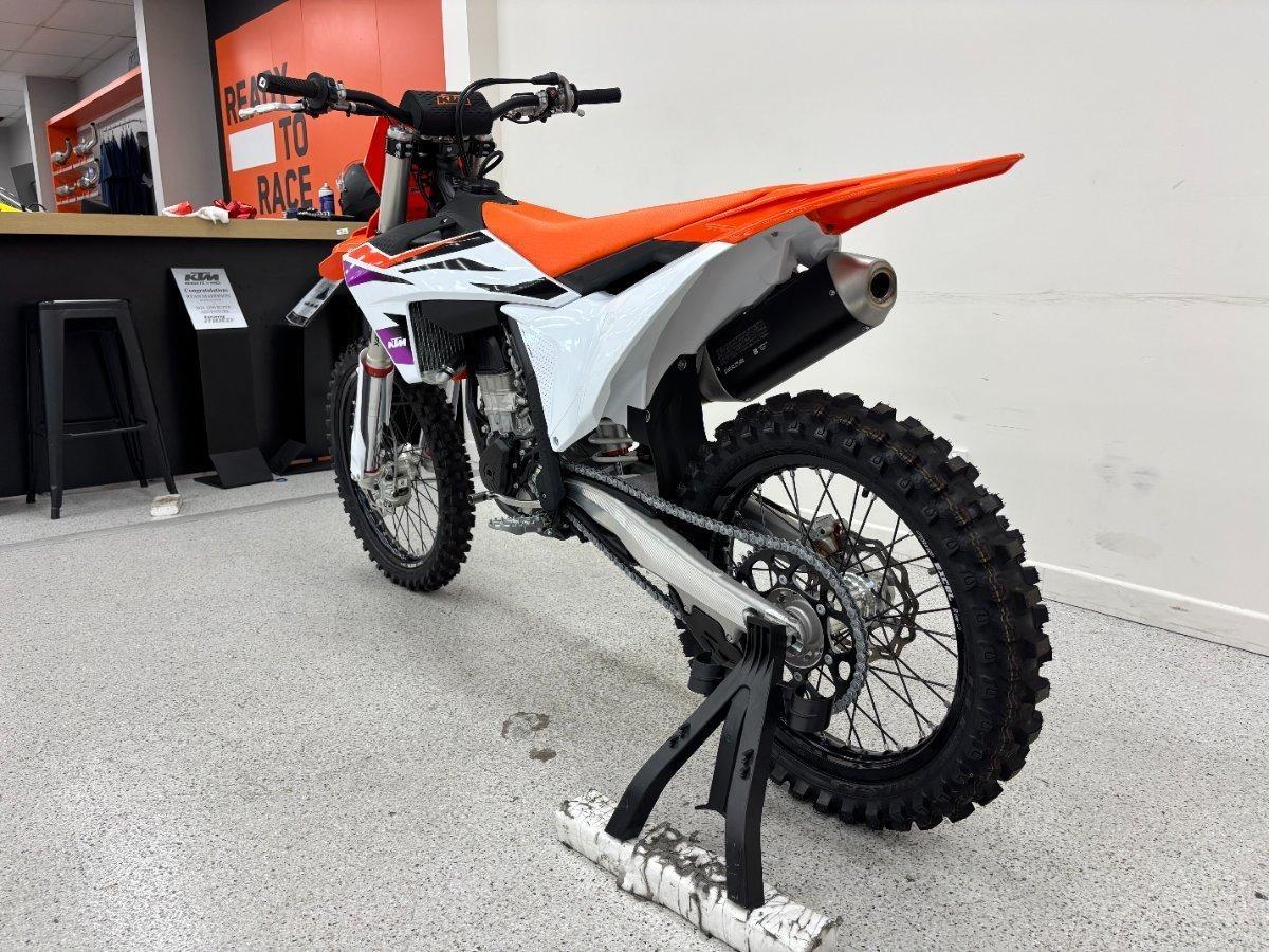 2024 KTM 450 SX-F MOTOCROSS