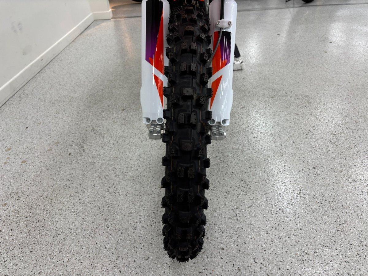 2024 KTM 450 SX-F MOTOCROSS