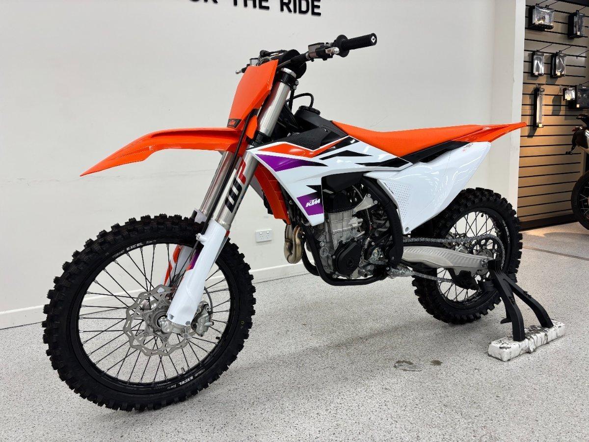 2024 KTM 450 SX-F MOTOCROSS