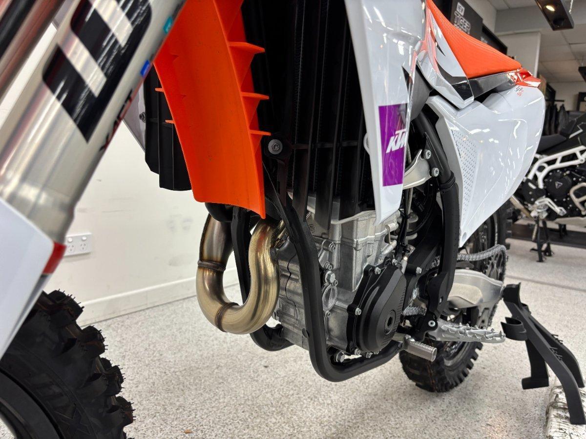 2024 KTM 450 SX-F MOTOCROSS