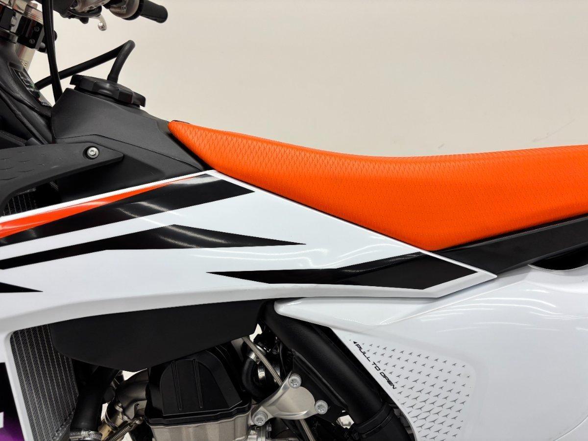 2024 KTM 450 SX-F MOTOCROSS