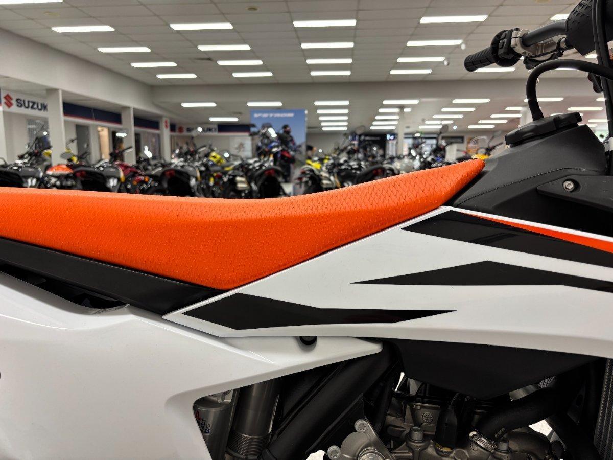 2024 KTM 450 SX-F MOTOCROSS