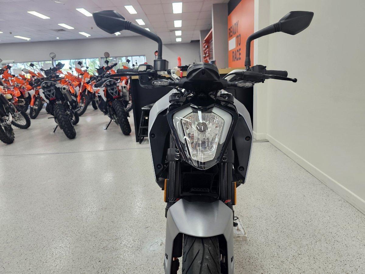 2024 KTM 200 DUKE (ABS) ROAD