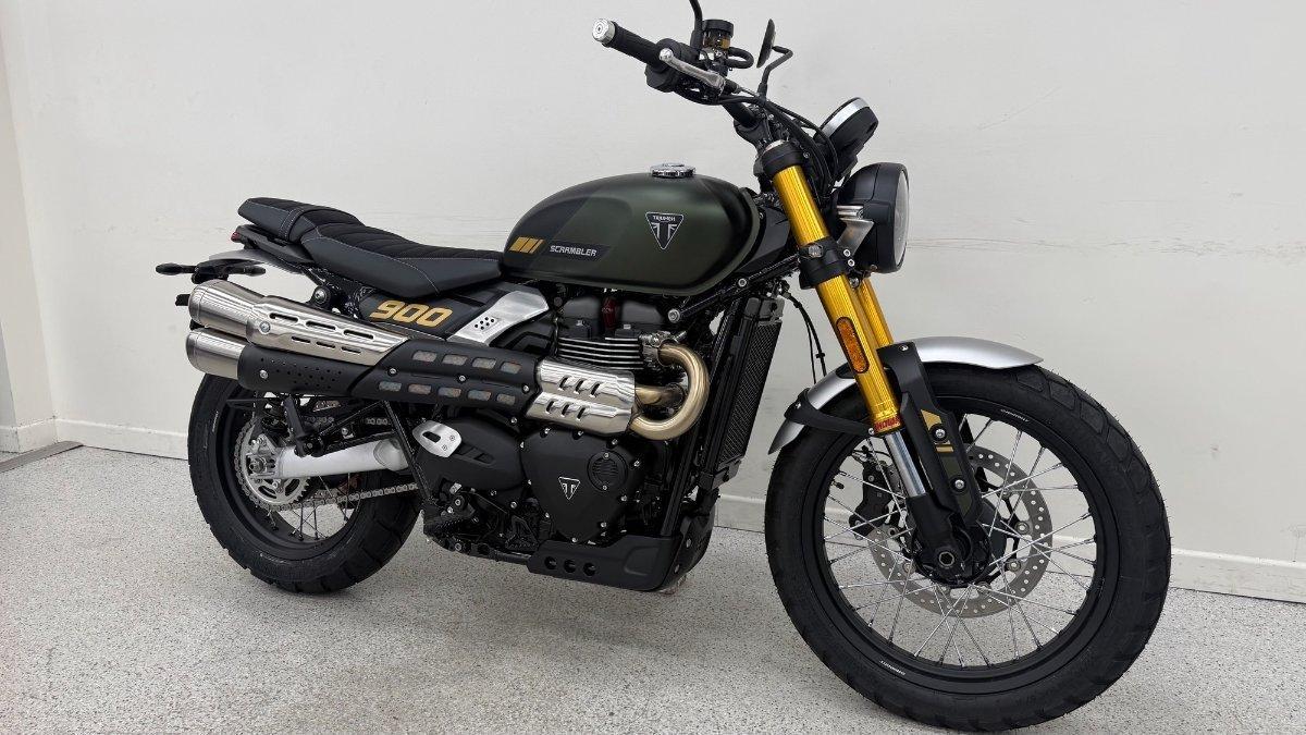 2026 TRIUMPH SCRAMBLER 900 ROAD