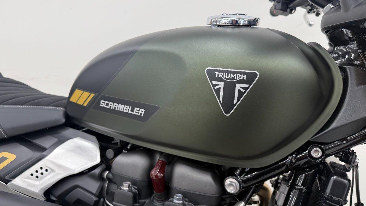 2026 TRIUMPH SCRAMBLER 900 ROAD