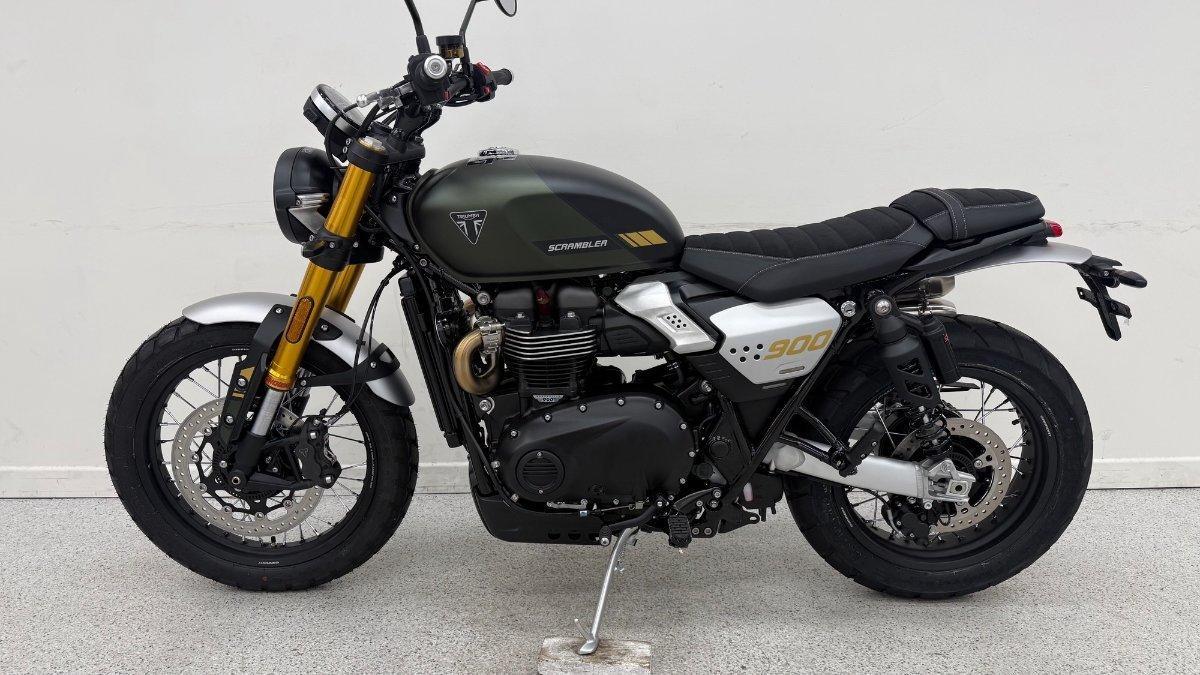 2026 TRIUMPH SCRAMBLER 900 ROAD