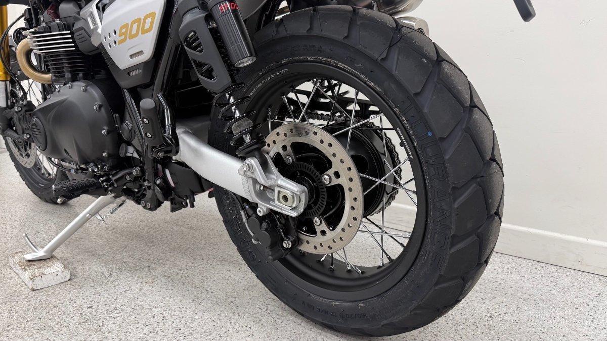 2026 TRIUMPH SCRAMBLER 900 ROAD