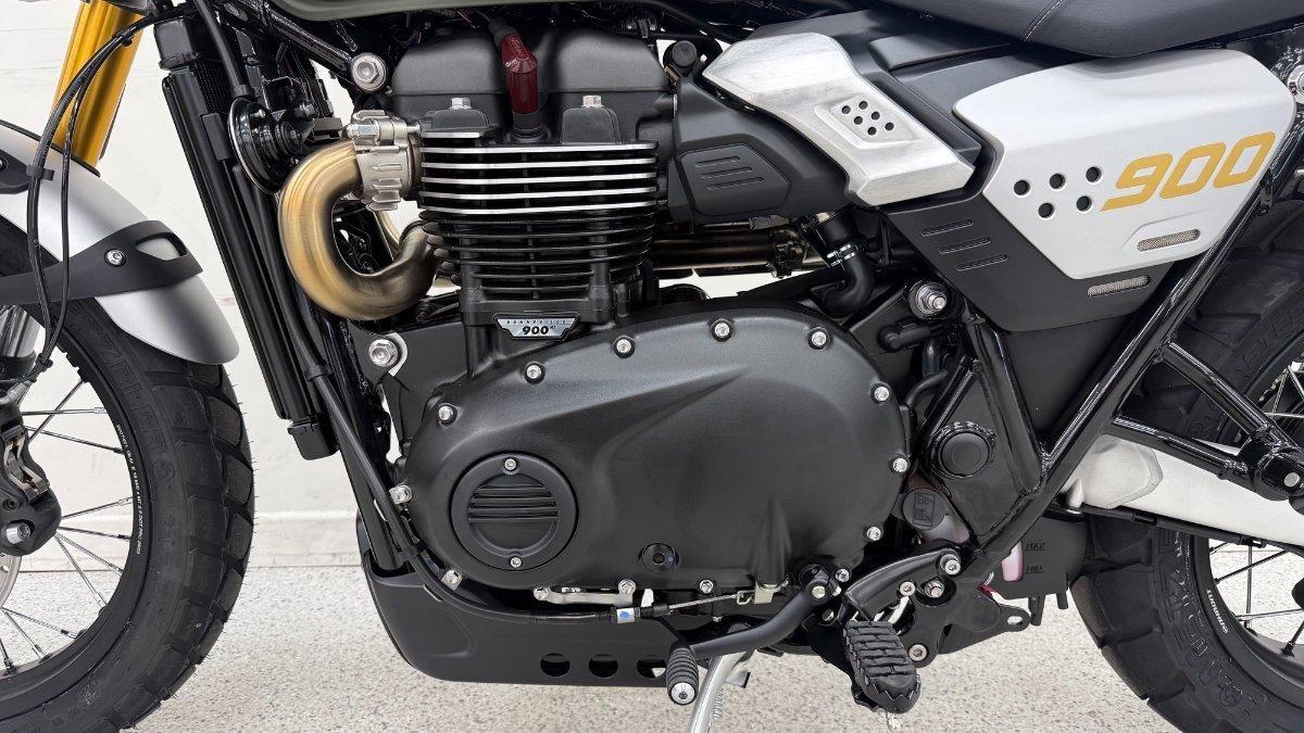 2026 TRIUMPH SCRAMBLER 900 ROAD