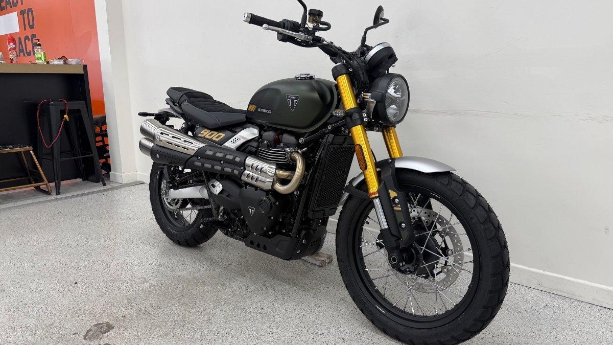2026 TRIUMPH SCRAMBLER 900 ROAD