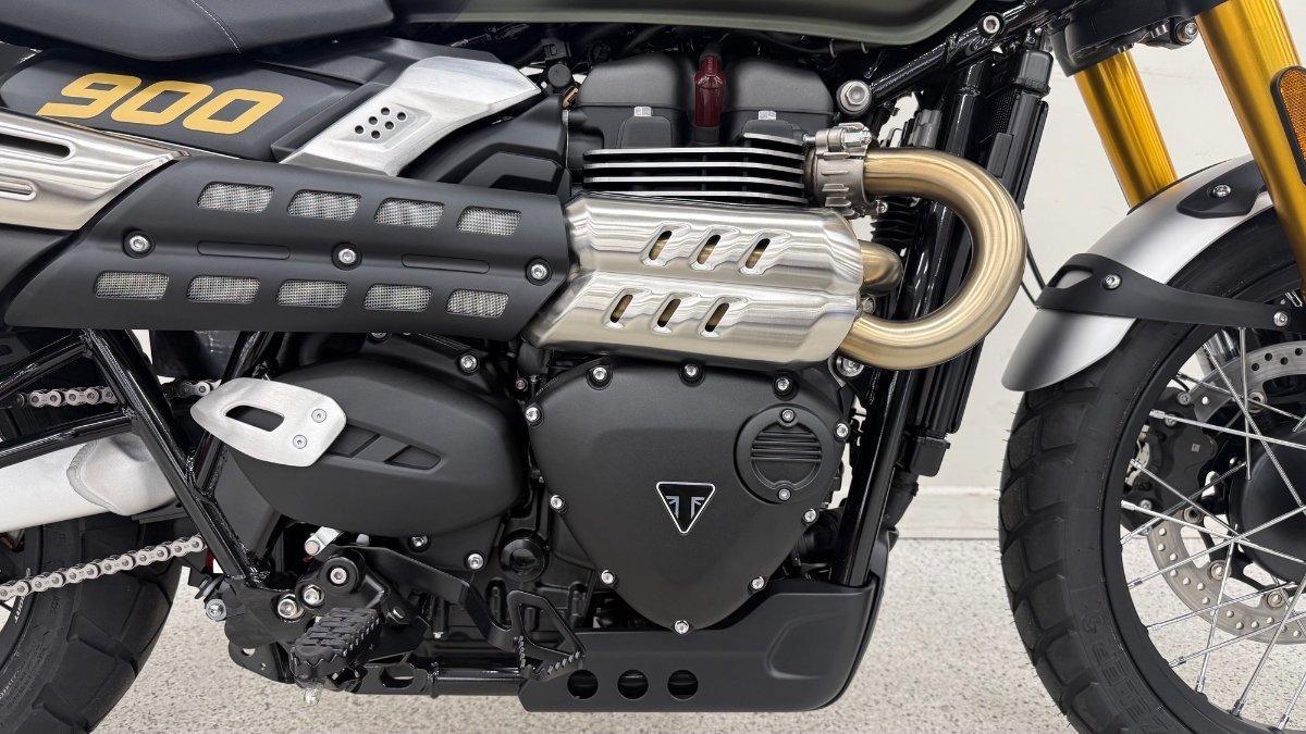 2026 TRIUMPH SCRAMBLER 900 ROAD