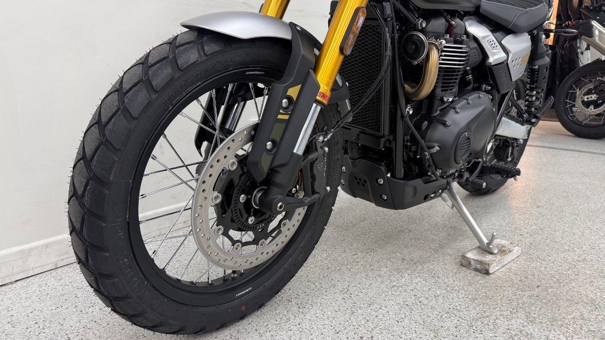 2026 TRIUMPH SCRAMBLER 900 ROAD