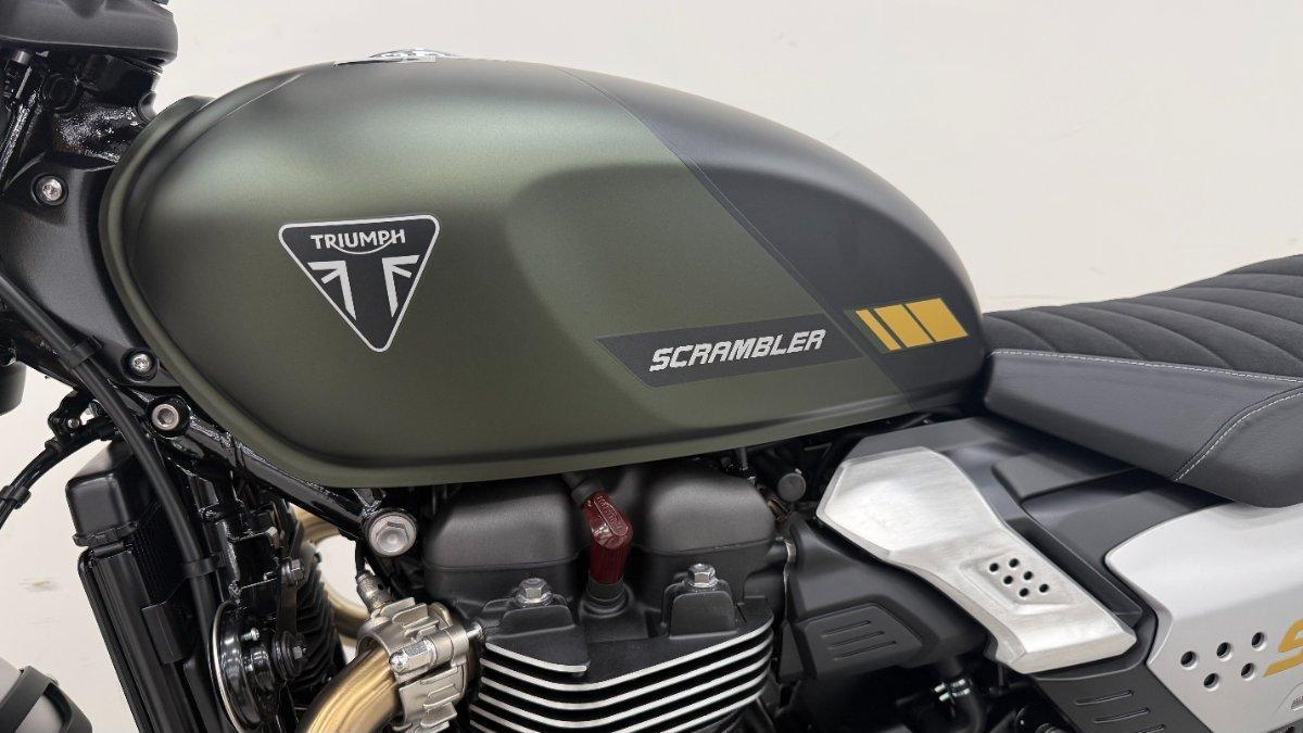 2026 TRIUMPH SCRAMBLER 900 ROAD