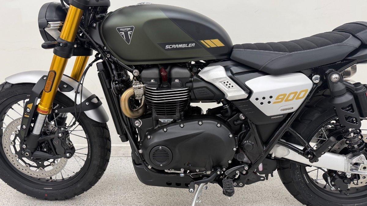 2026 TRIUMPH SCRAMBLER 900 ROAD