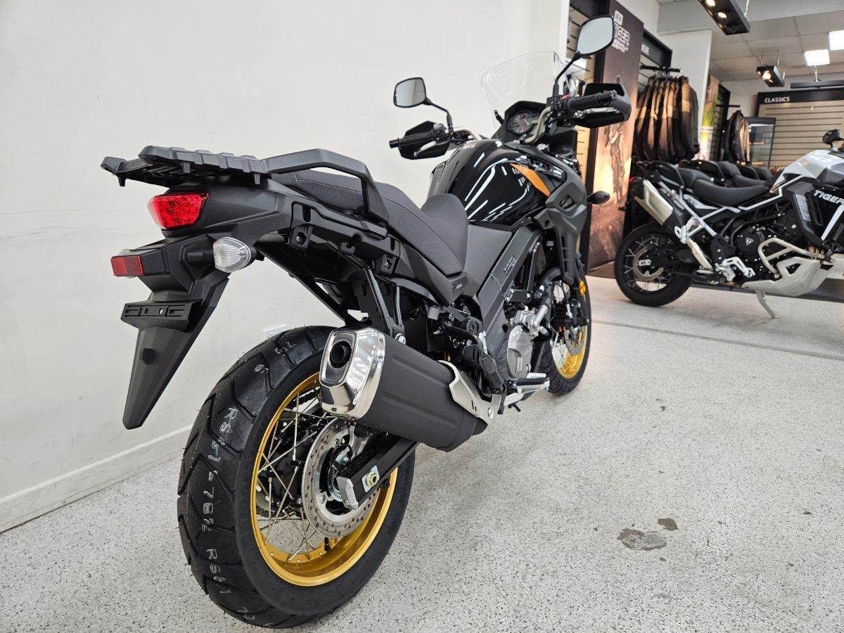 2026 SUZUKI V-STROM 650XT (DL650XA) DUAL SPORTS