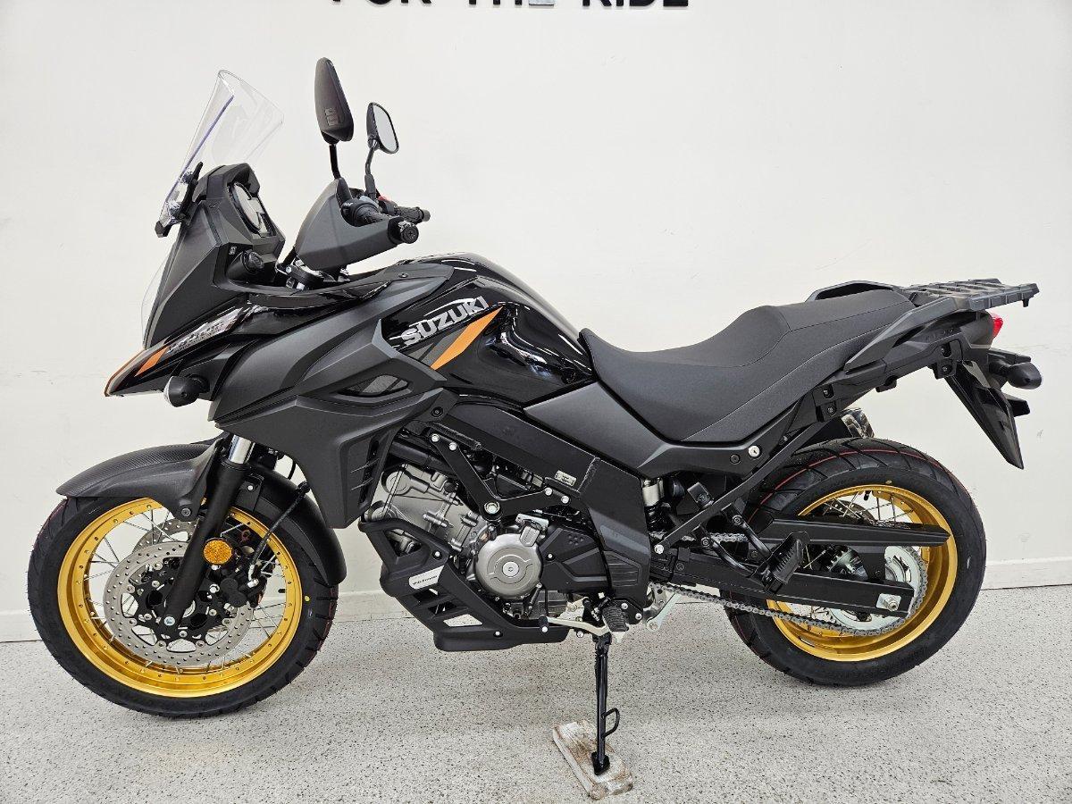 2026 SUZUKI V-STROM 650XT (DL650XA) DUAL SPORTS