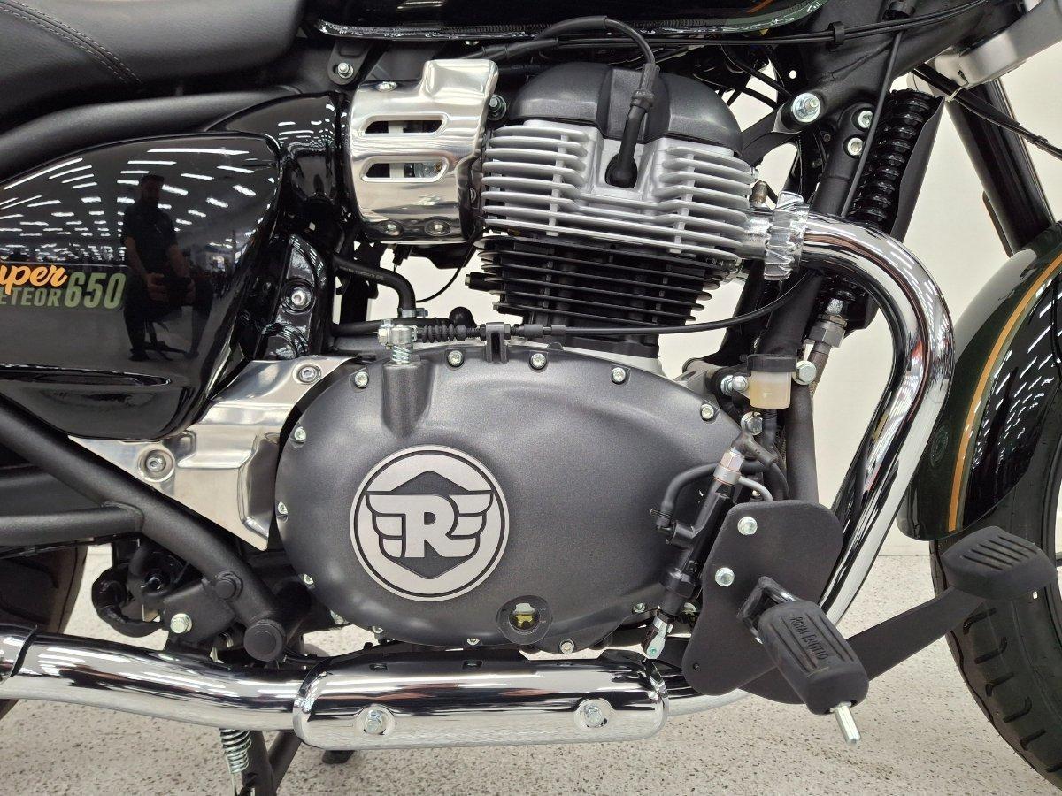 2026 ROYAL ENFIELD SUPER METEOR 650 ROAD