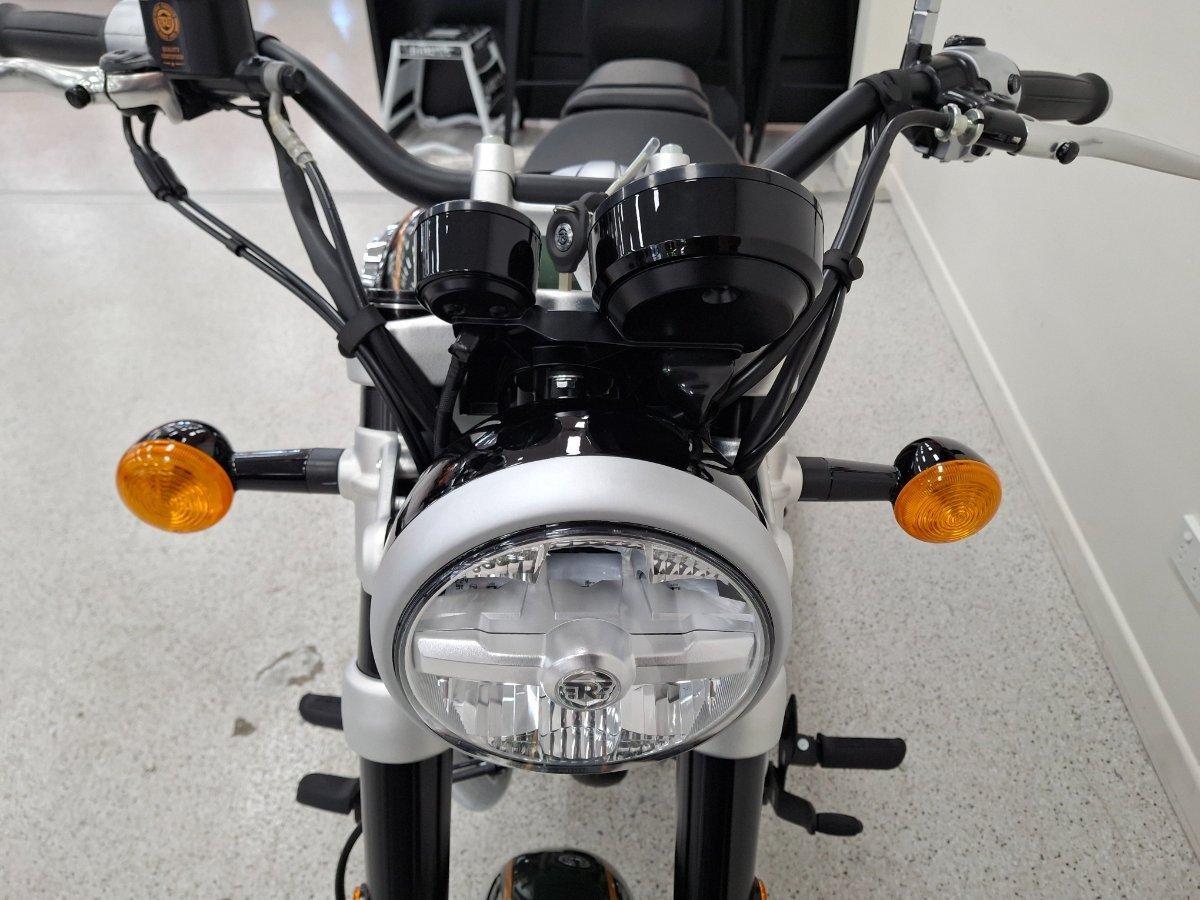 2026 ROYAL ENFIELD SUPER METEOR 650 ROAD