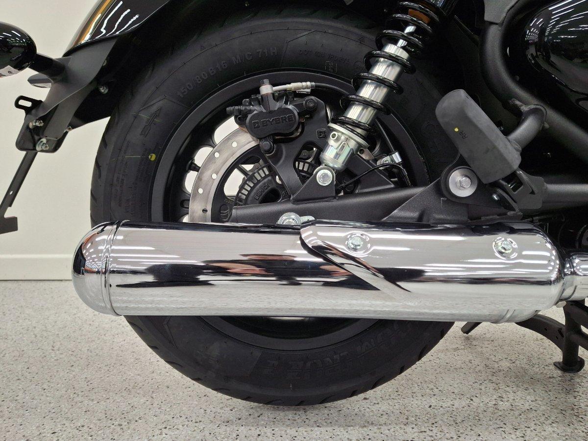 2026 ROYAL ENFIELD SUPER METEOR 650 ROAD