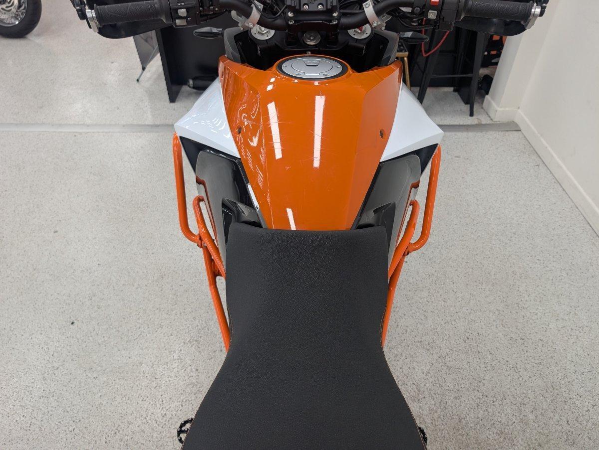 2017 KTM SUPER ADVENTURE R DUAL SPORTS