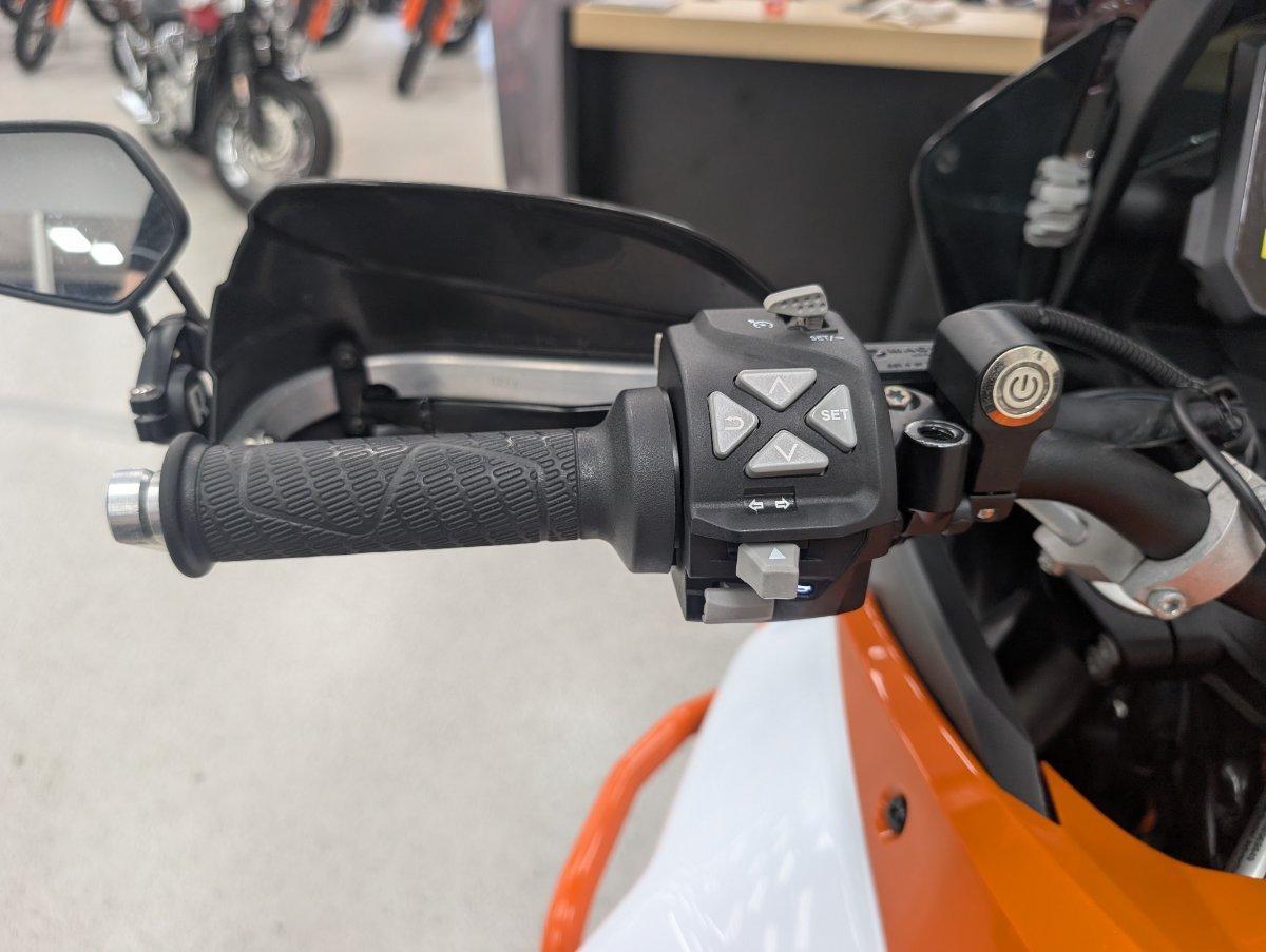 2017 KTM SUPER ADVENTURE R DUAL SPORTS