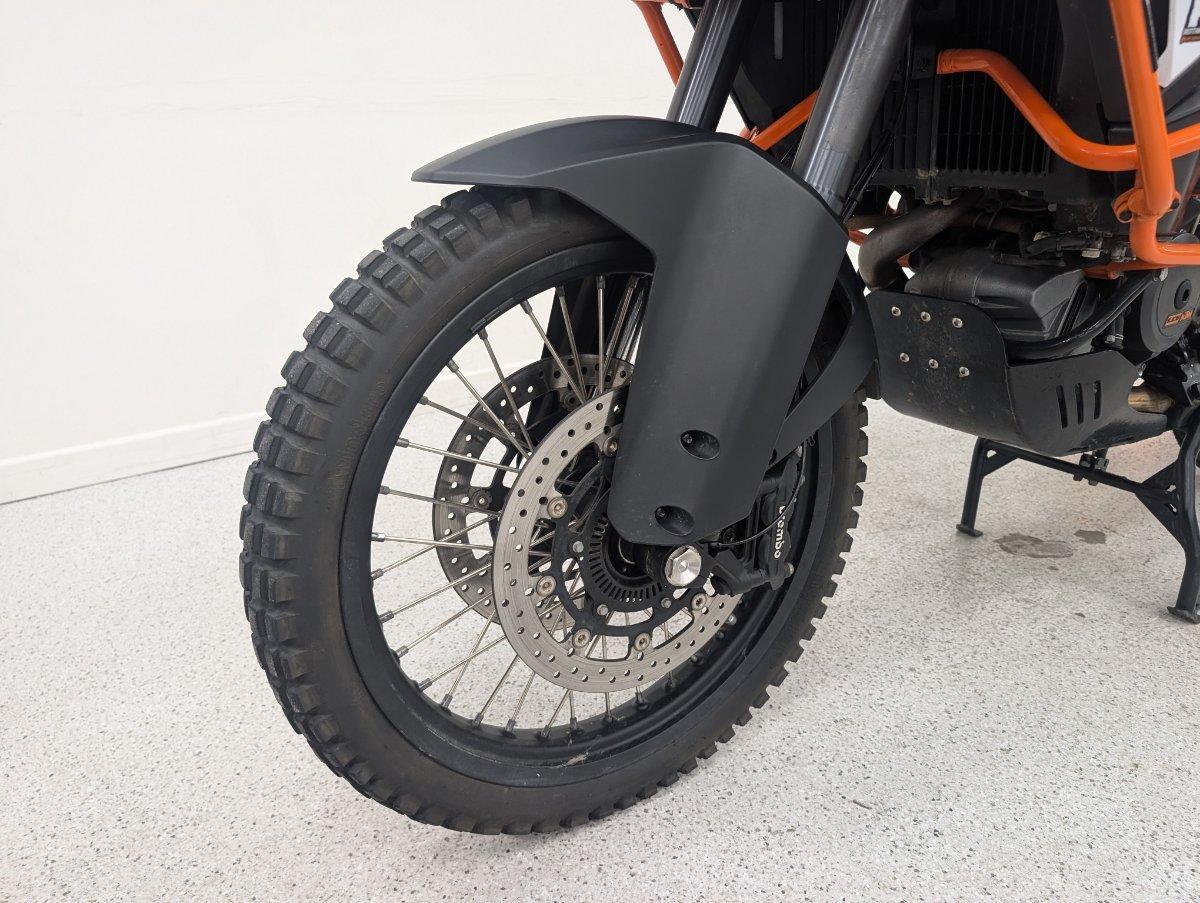 2017 KTM SUPER ADVENTURE R DUAL SPORTS