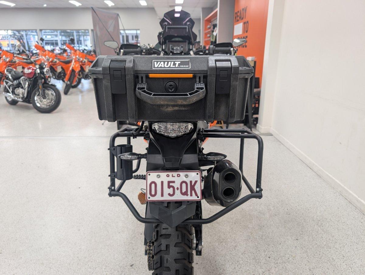 2017 KTM SUPER ADVENTURE R DUAL SPORTS