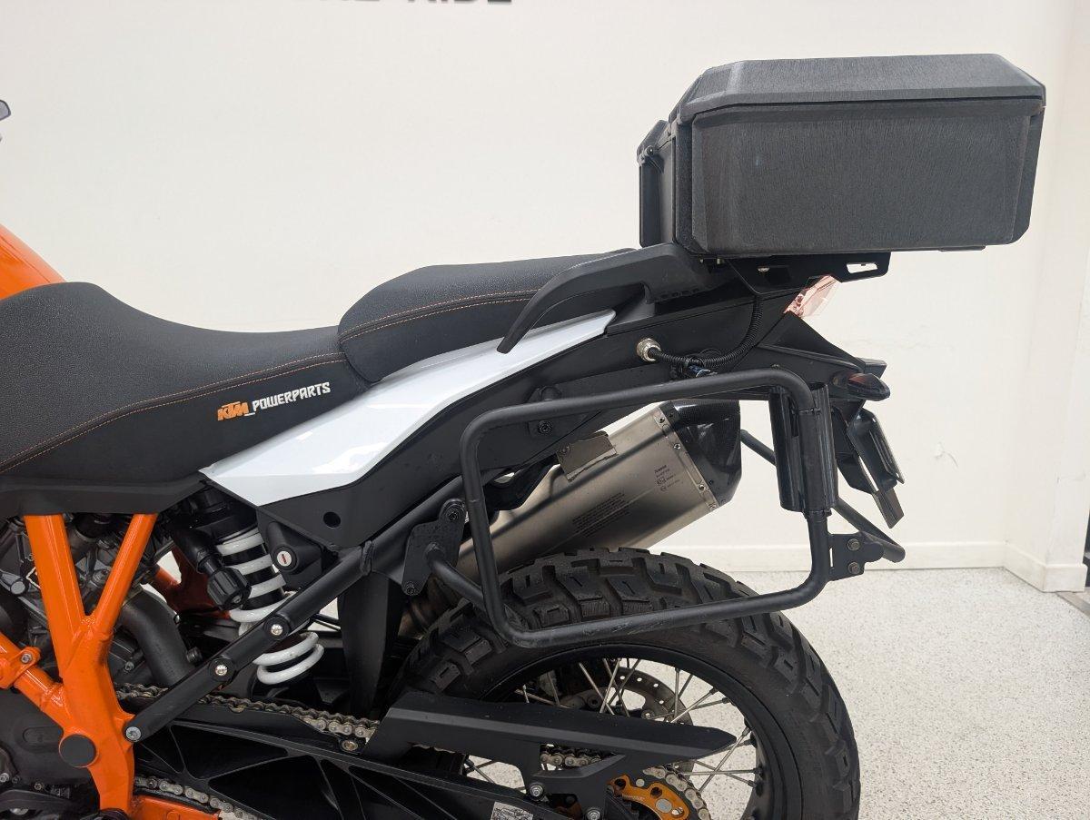 2017 KTM SUPER ADVENTURE R DUAL SPORTS