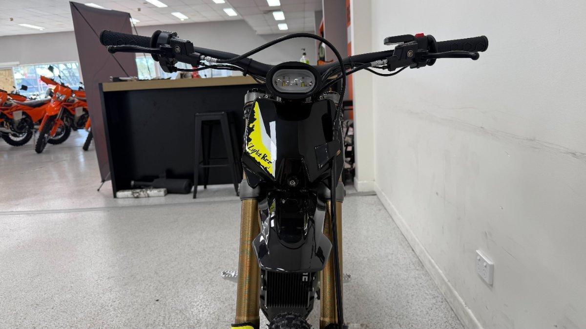 2025 SUR-RON LIGHT BEE X TRAIL