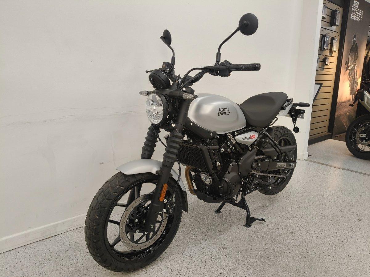 2026 ROYAL ENFIELD GUERILLA 450 ROAD