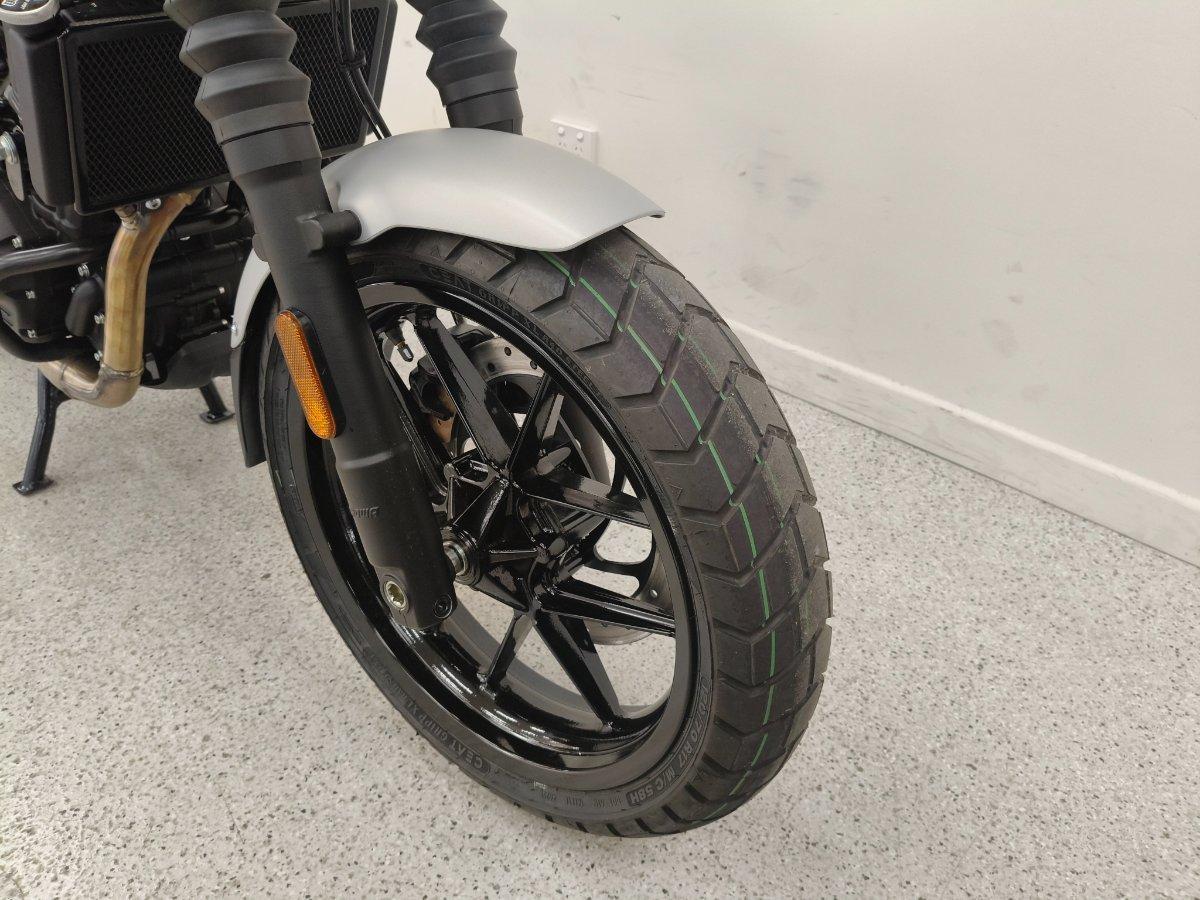 2026 ROYAL ENFIELD GUERILLA 450 ROAD