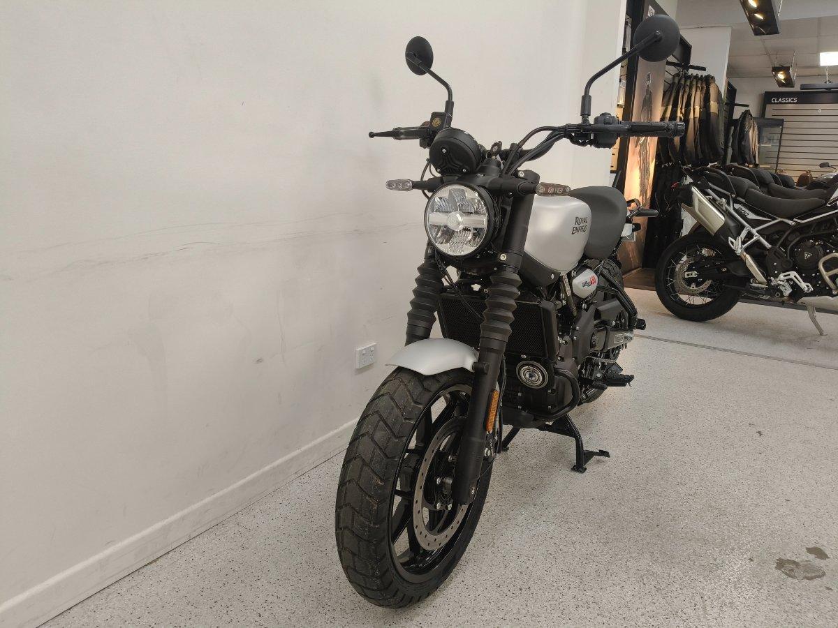 2026 ROYAL ENFIELD GUERILLA 450 ROAD
