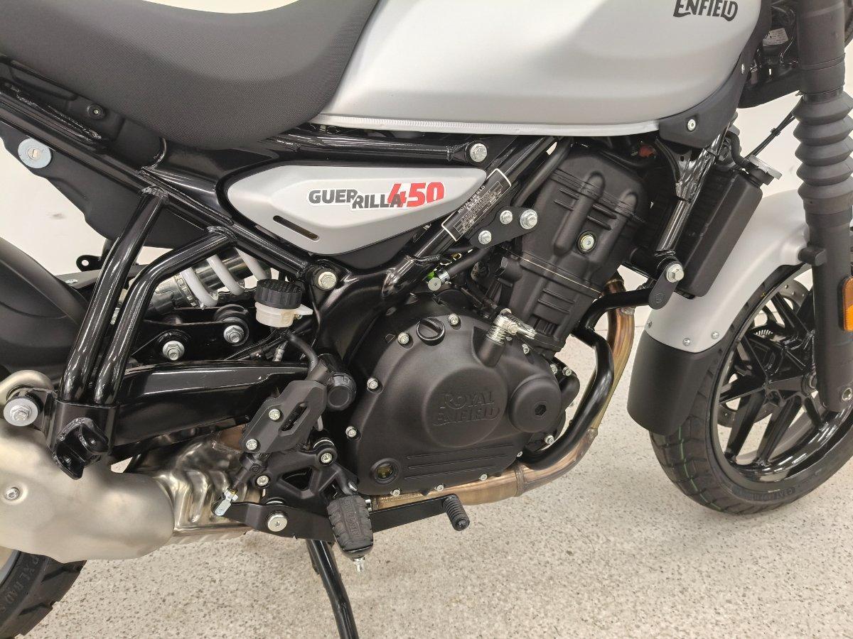 2026 ROYAL ENFIELD GUERILLA 450 ROAD