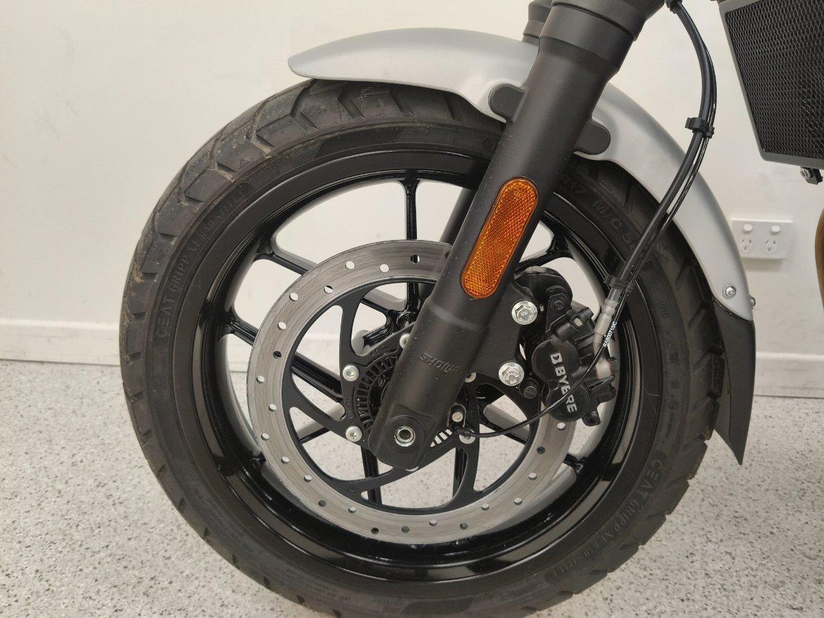 2026 ROYAL ENFIELD GUERILLA 450 ROAD