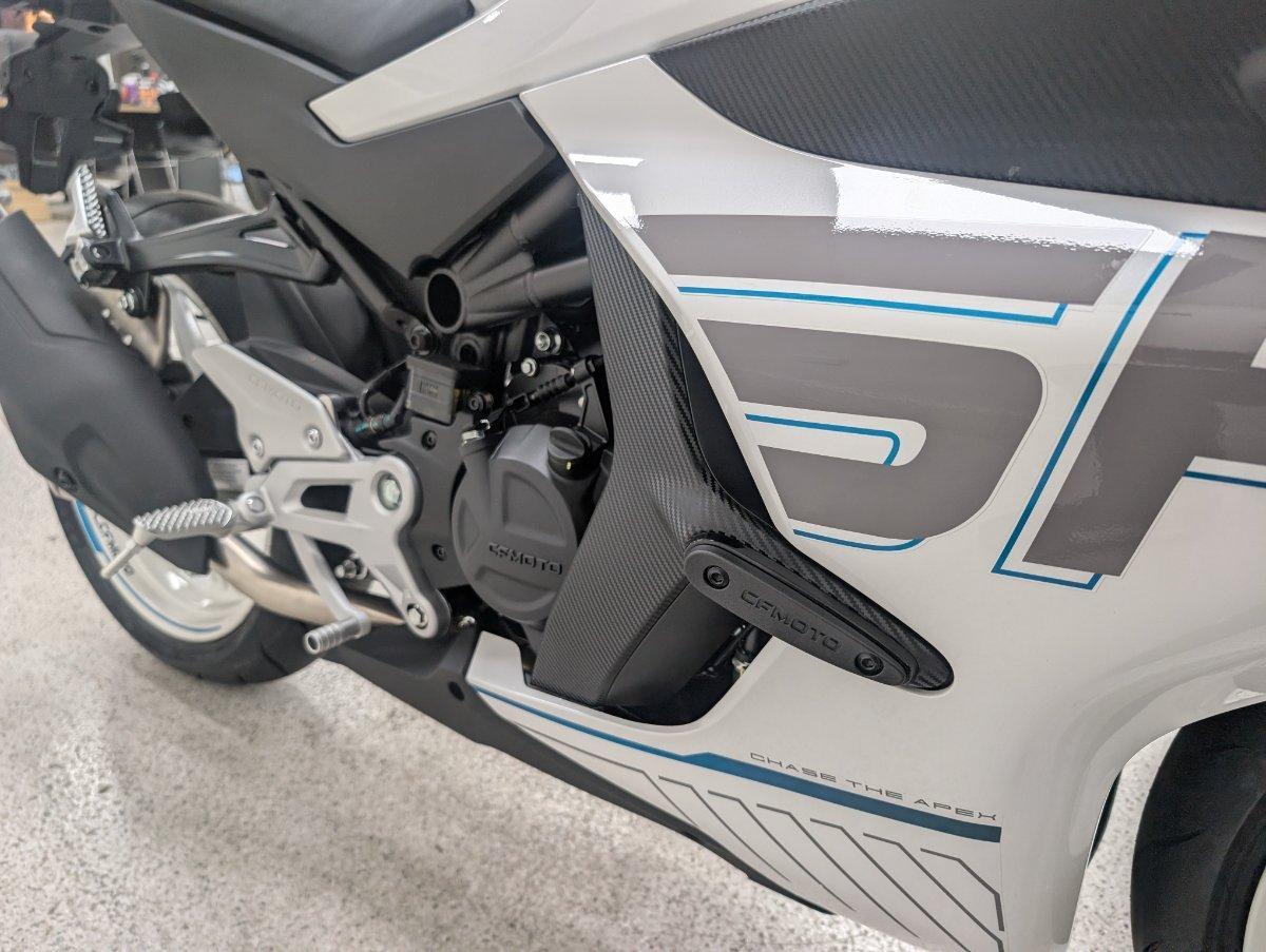 2026 CF MOTO 450 SR ABS ROAD
