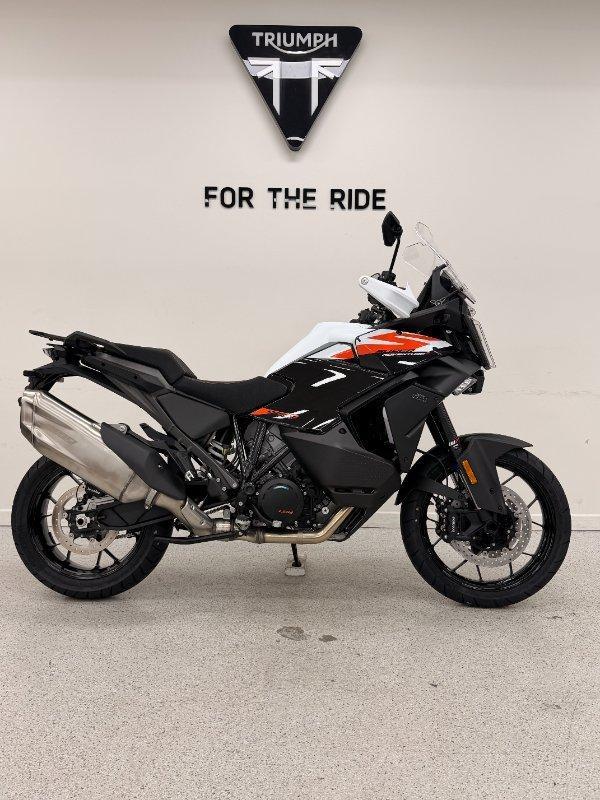 2026 KTM 1390 SUPER ADVENTURE S EVO DUAL SPORTS