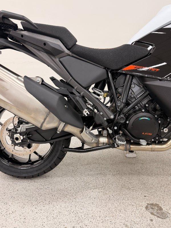 2026 KTM 1390 SUPER ADVENTURE S EVO DUAL SPORTS