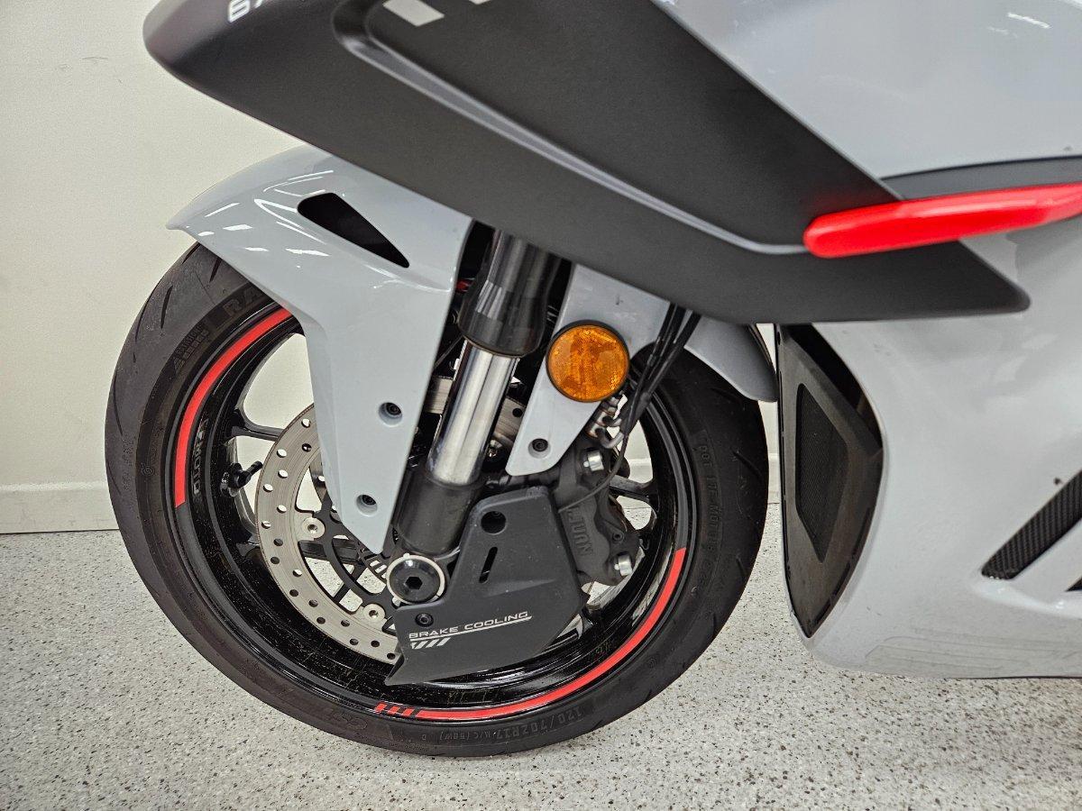 2025 CF MOTO 675 SR-R ABS SPORTS
