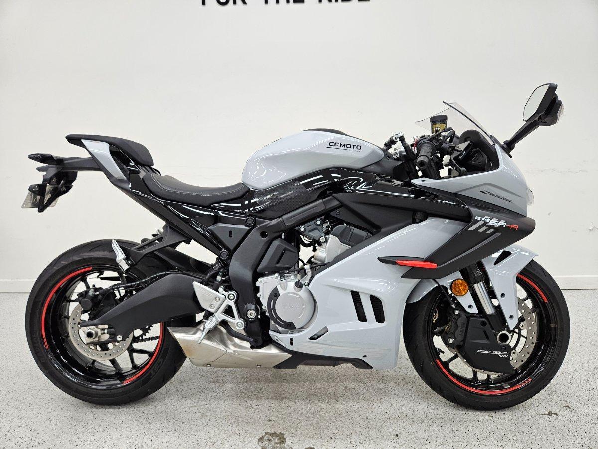2025 CF MOTO 675 SR-R ABS SPORTS
