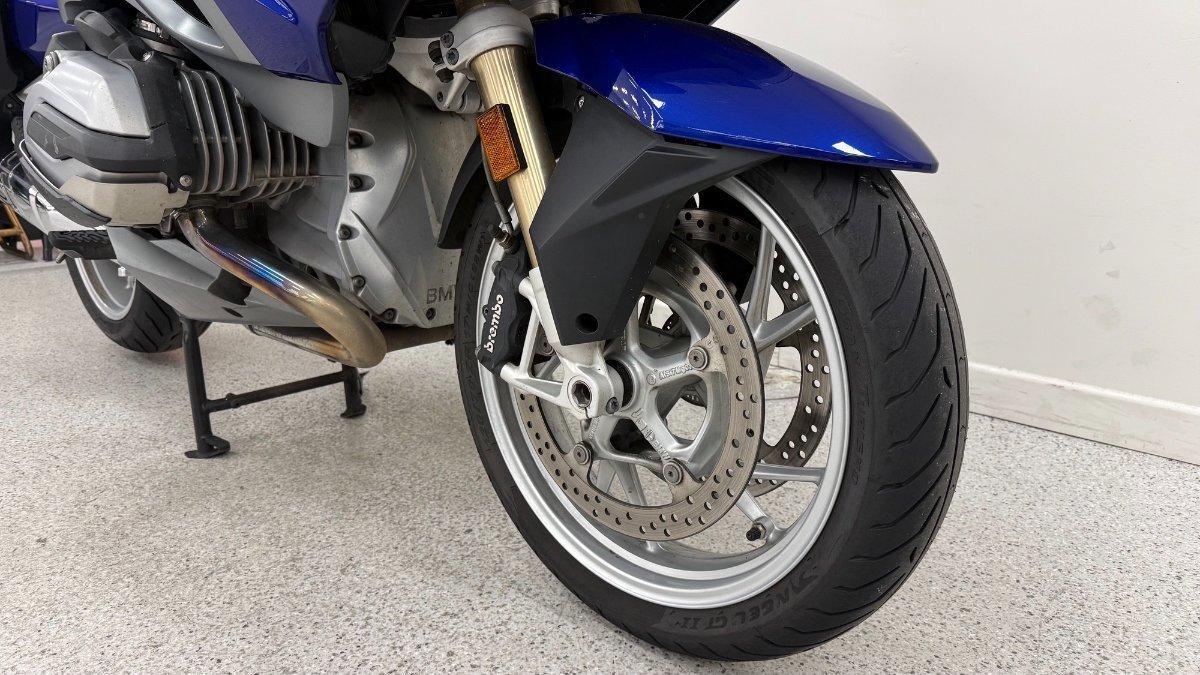 2015 BMW R1200 RT ROAD